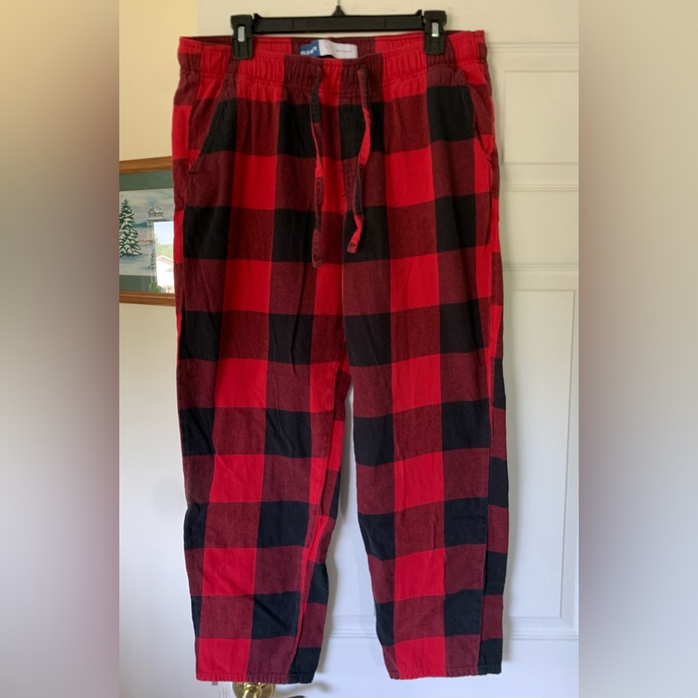 Old Navy Match the Family Buffalo Plaid Pajama Pants - Red‎ & Black size L Large